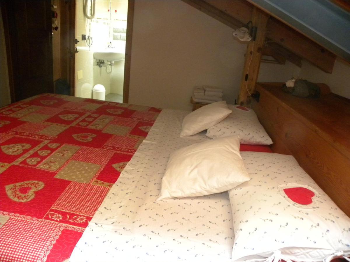 B&B La Casa Delle Bambole Panchia Luaran gambar